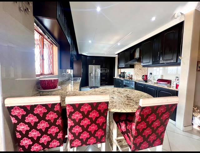 3 BEDROOM HOUSE FOR SALE IN NORTHDENE